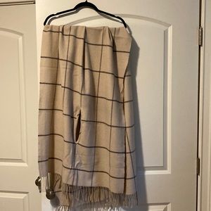 Classic Windowpane Plaid Fringe Wrap Scarf - Cream